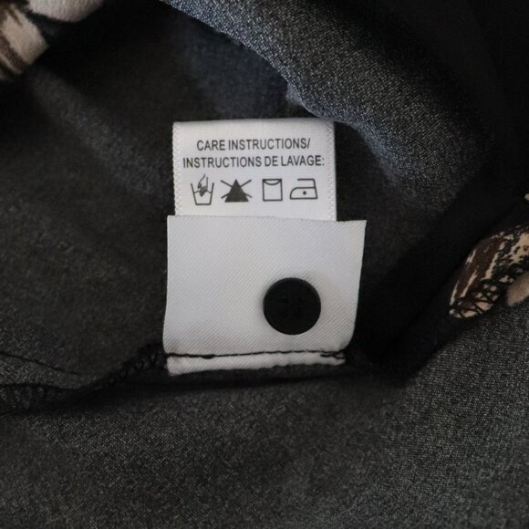 NWT Gentle Fawn Satin Black XS Simone Luxe Floral Buttoned V-Neck Office Blouse - Picture 14 of 14